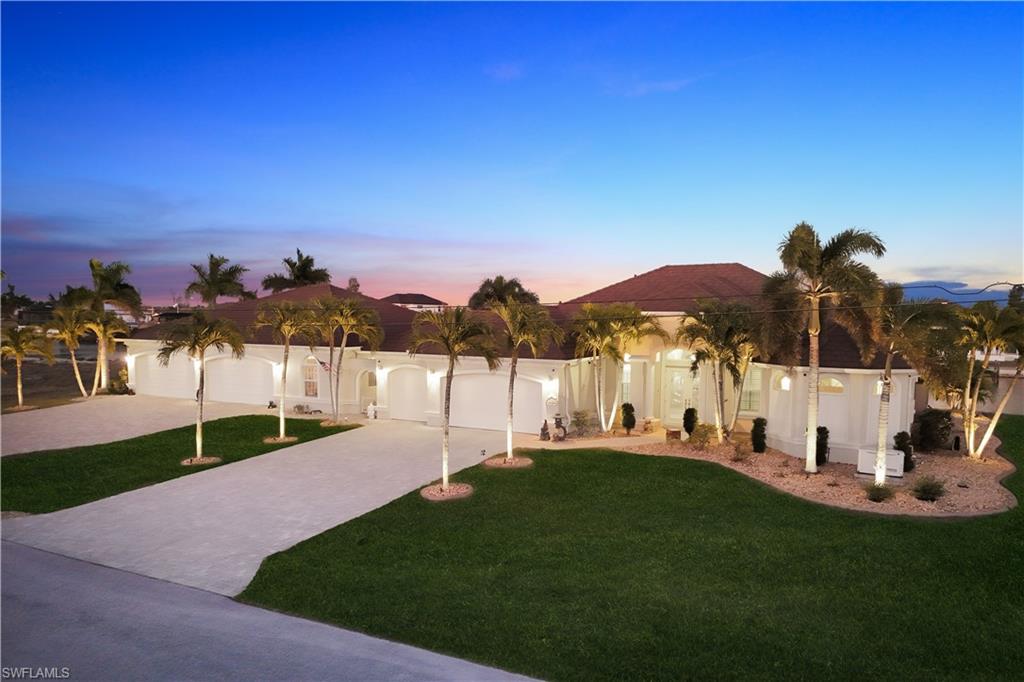 CAPE CORAL - Residential