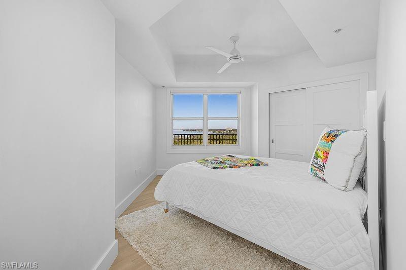 THE SHORES - Residential