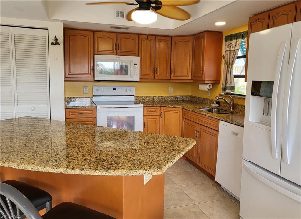 HUNTINGTON PLACE CONDO - Residential