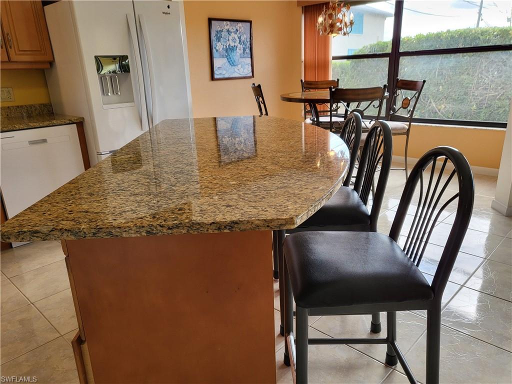 HUNTINGTON PLACE CONDO - Residential