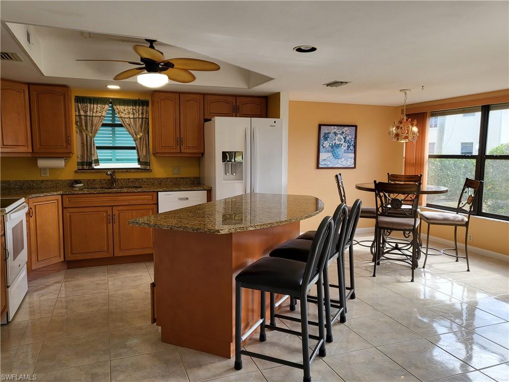 HUNTINGTON PLACE CONDO - Residential