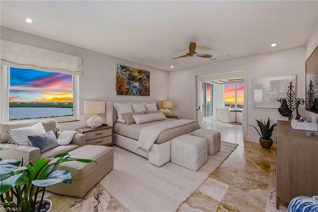 ROYAL MARCO POINT - Residential