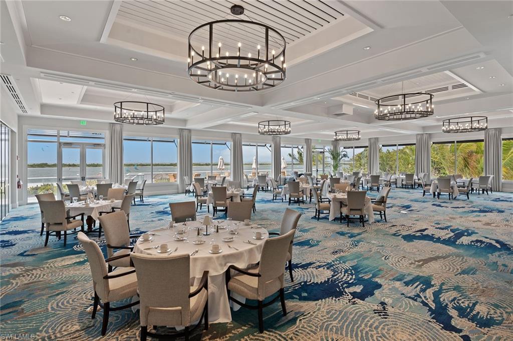 ROYAL MARCO POINT - Residential