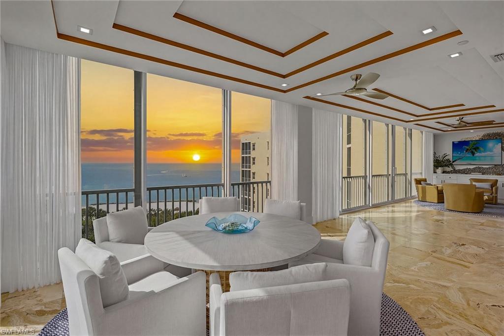 ROYAL MARCO POINT - Residential