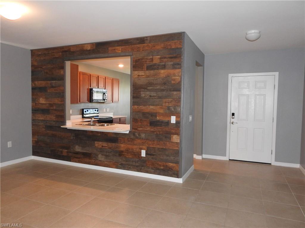 ENTRADA - Residential