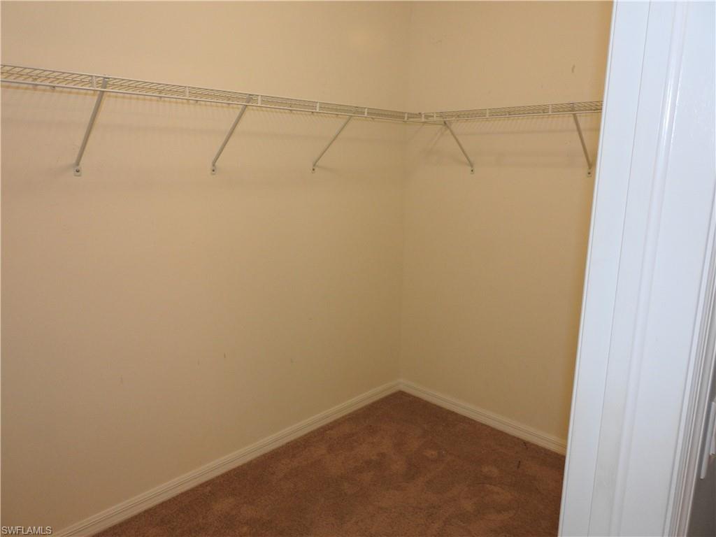 ENTRADA - Residential