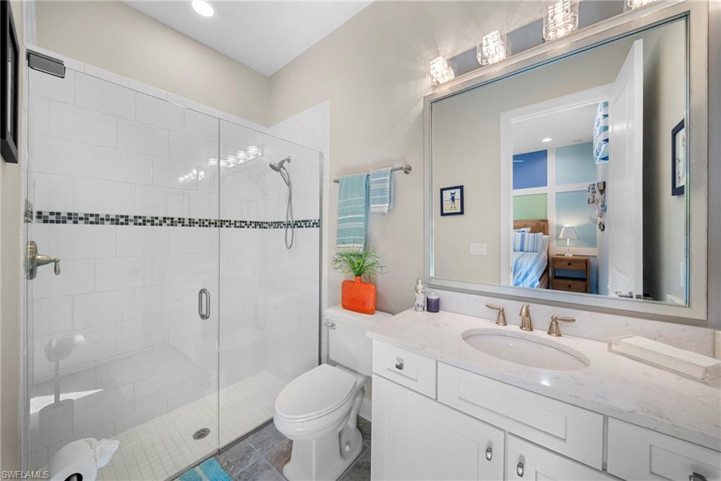 ESPLANADE - Residential