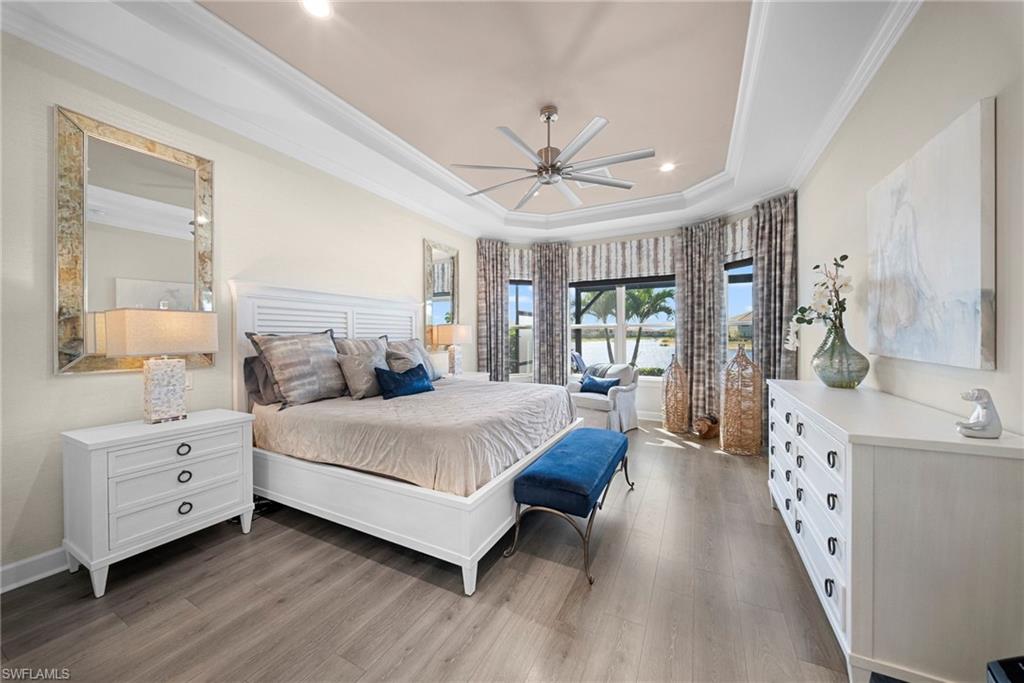 ESPLANADE - Residential