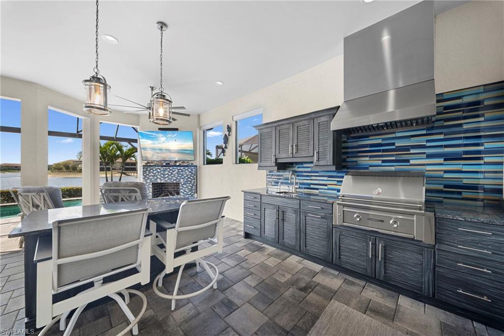 ESPLANADE - Residential