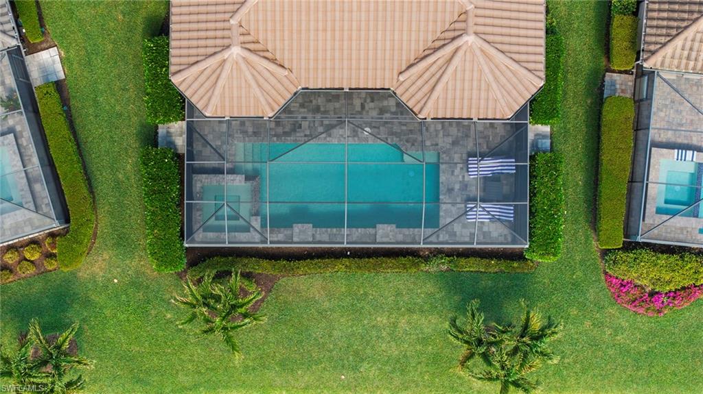 ESPLANADE - Residential