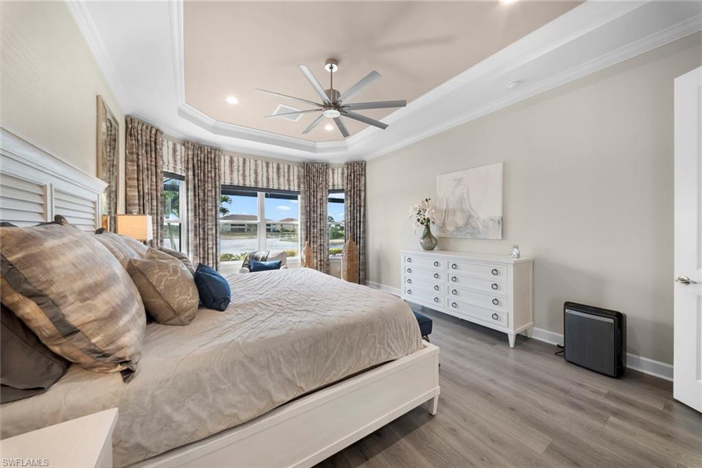 ESPLANADE - Residential