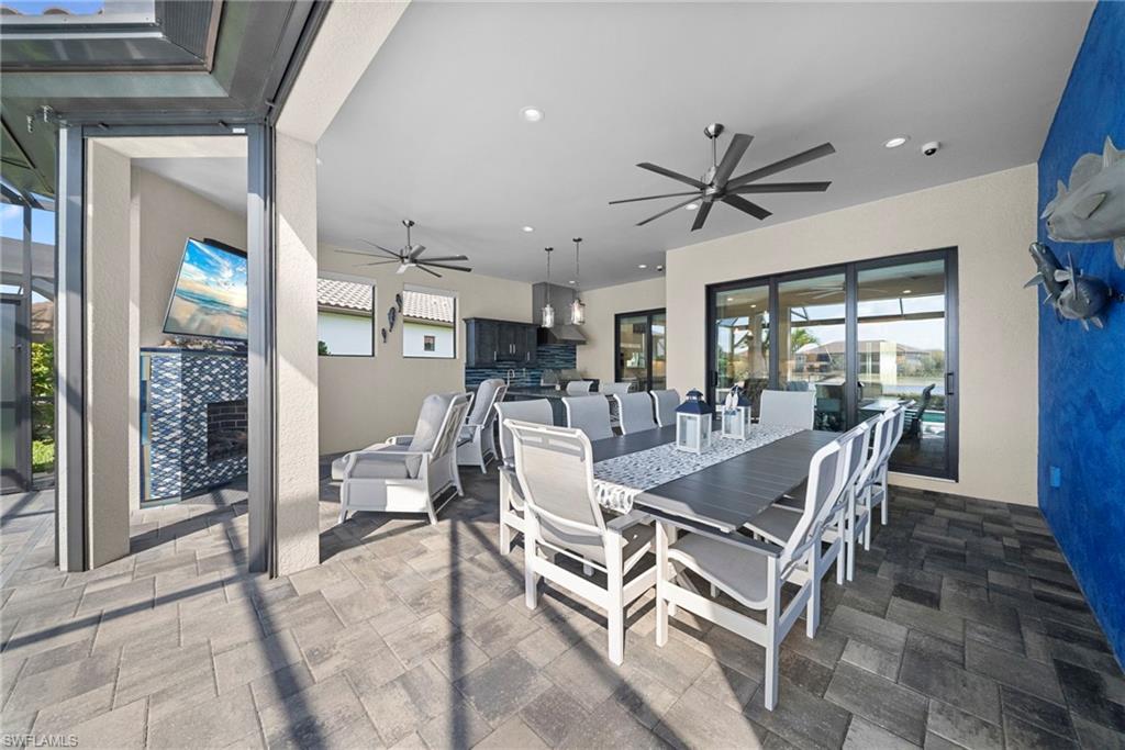 ESPLANADE - Residential