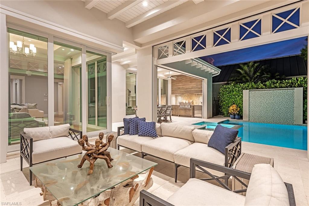 MANGROVE BAY - Residential