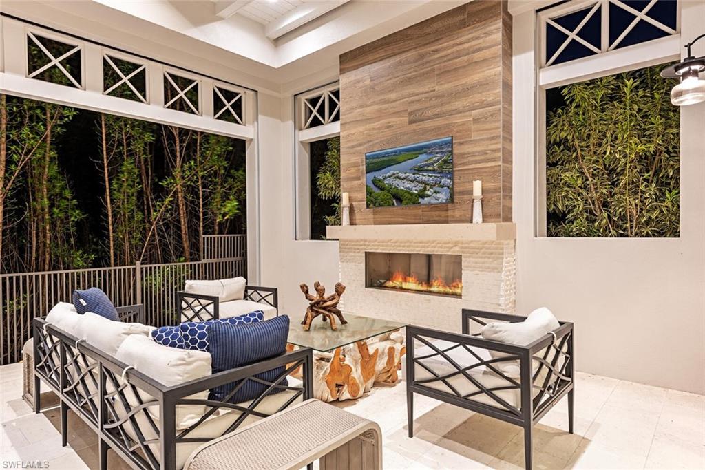 MANGROVE BAY - Residential