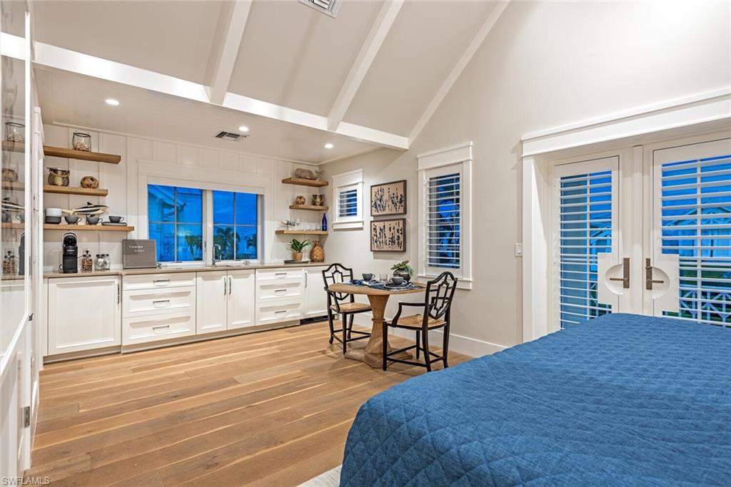 MANGROVE BAY - Residential