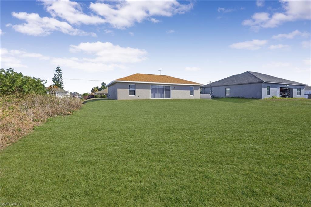 LEHIGH ACRES - Residential