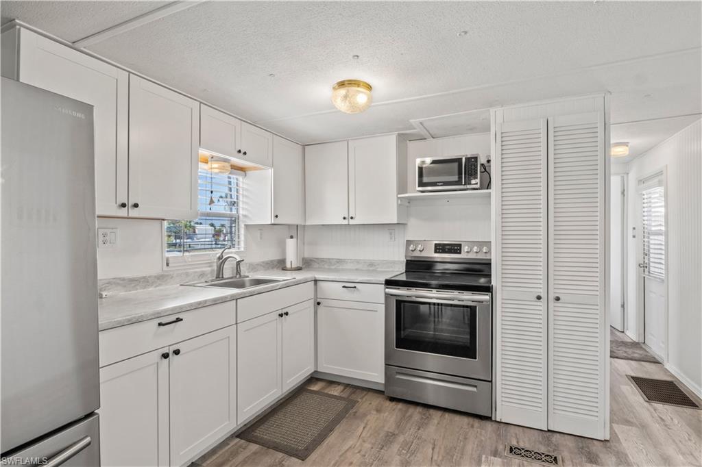 CHERRY ESTATES - Residential