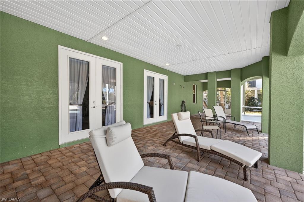 BEACHVIEW COUNTRY CLUB ESTATES - Residential