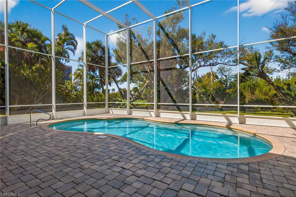 BEACHVIEW COUNTRY CLUB ESTATES - Residential