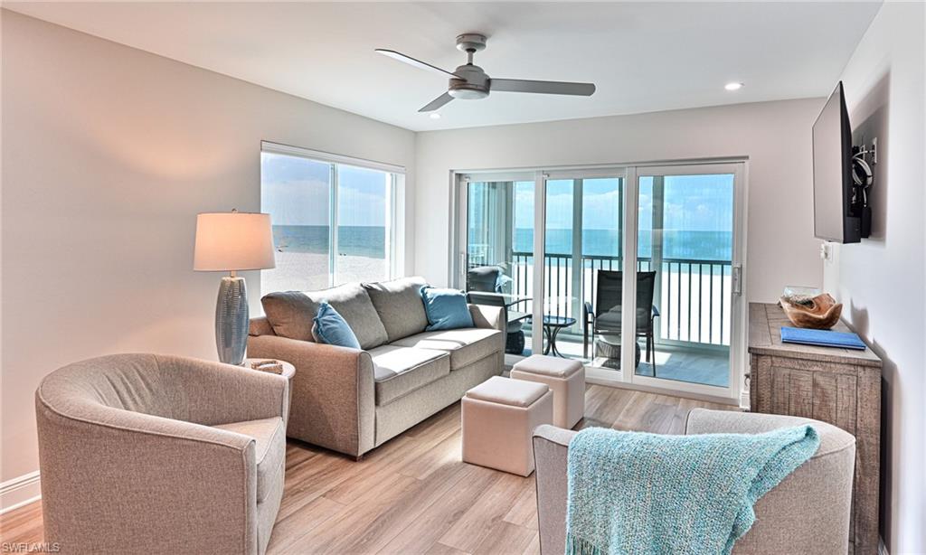 26000 Hickory BLVD 206