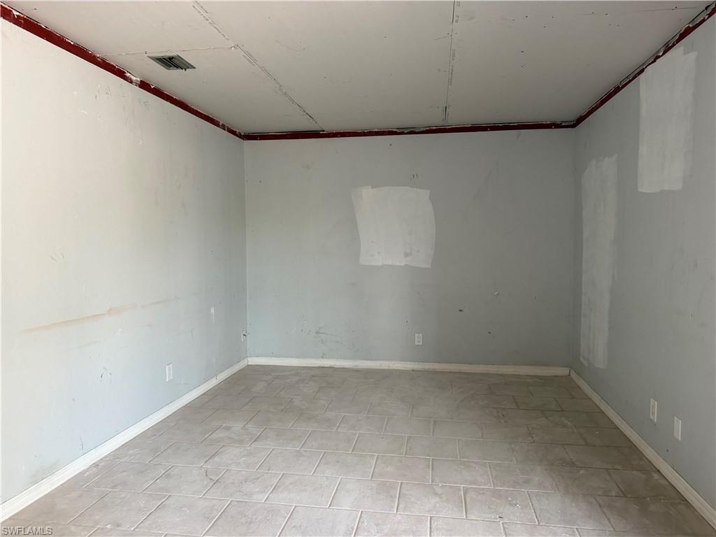 LOCHMOOR - Residential