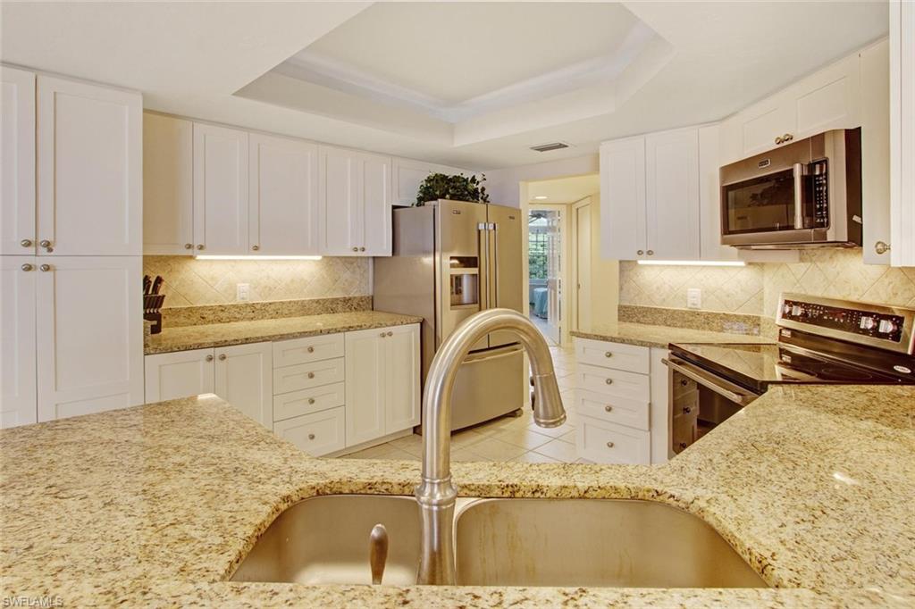 SOMERSET AT THE REEF - Residential