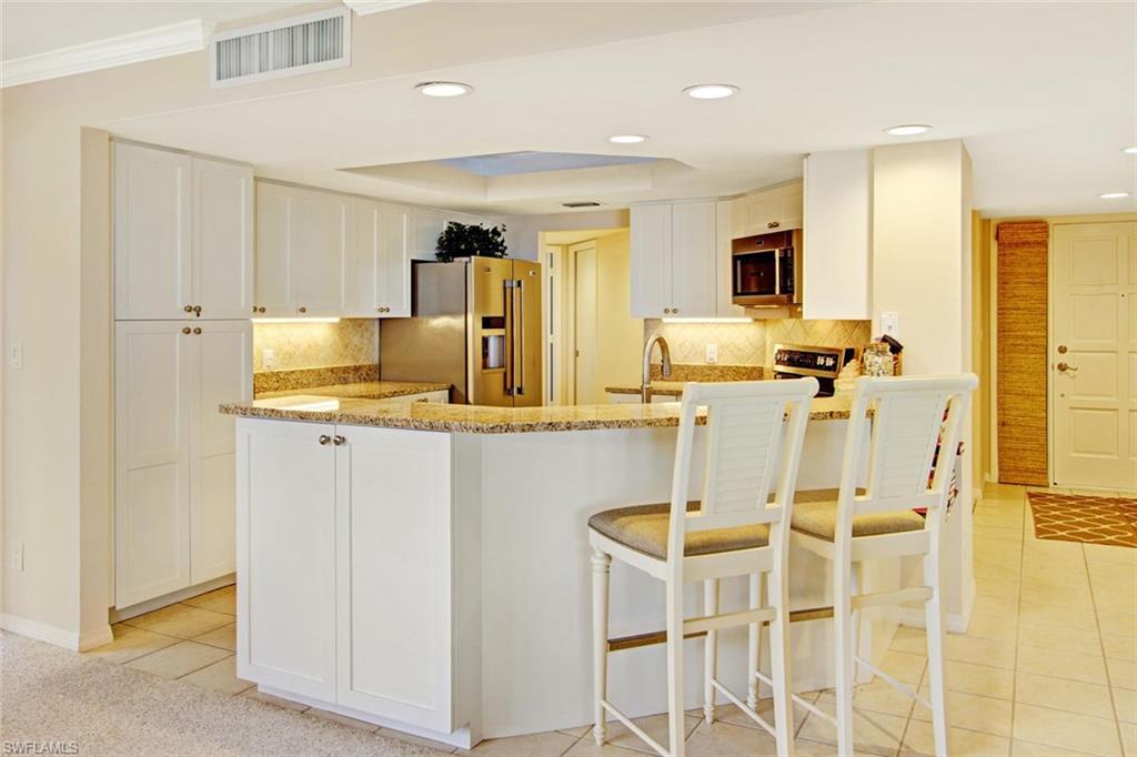 SOMERSET AT THE REEF - Residential