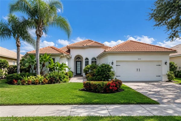 8263 POTOMAC LN, NAPLES, FL 34104 - Image 3b98def2ed9dba9062aa2c8b1f2374f2/921625596