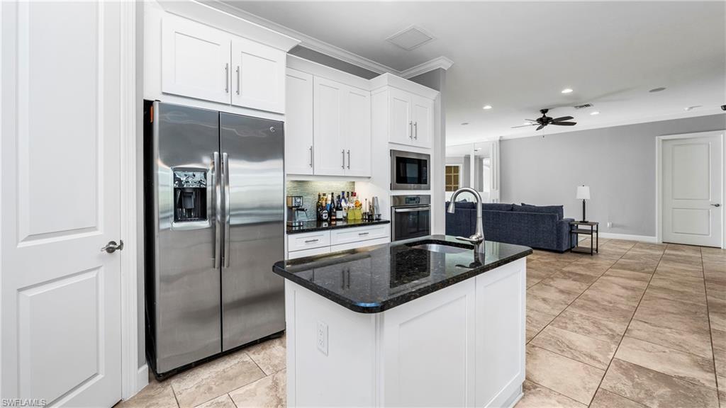 ESPLANADE AT HACIENDA LAKES - Residential