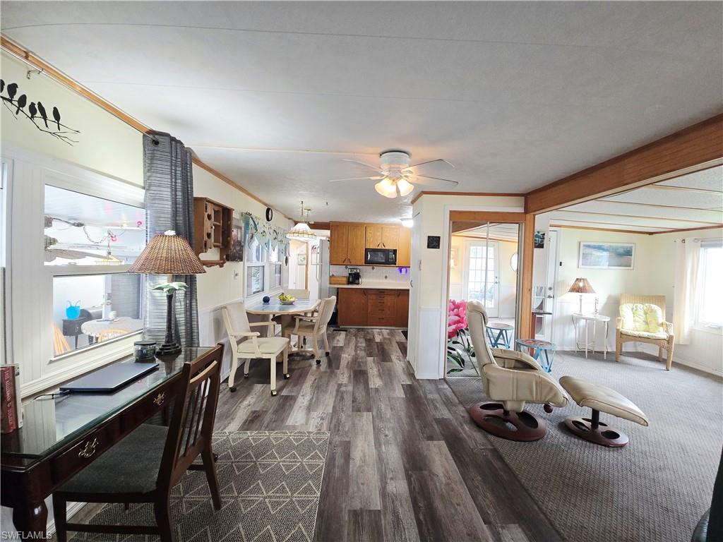 ENCHANTING ACRES MOBILE HOME - Residential