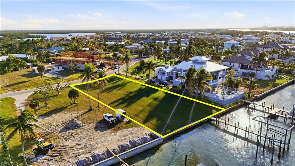 SAN CARLOS ON THE GULF - Land