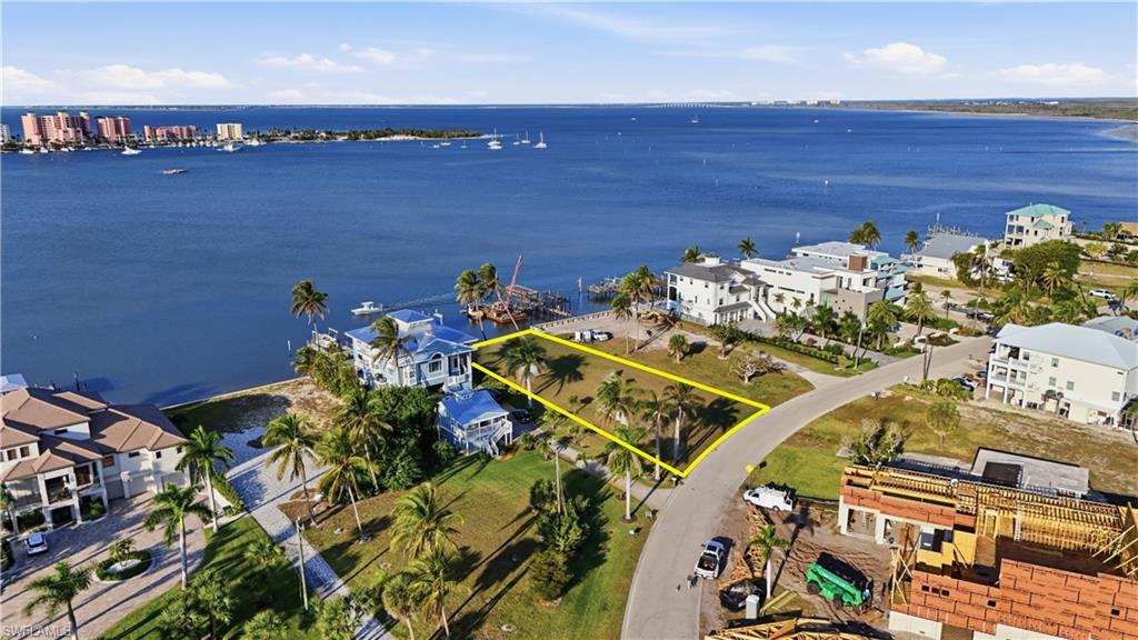 SAN CARLOS ON THE GULF - Land