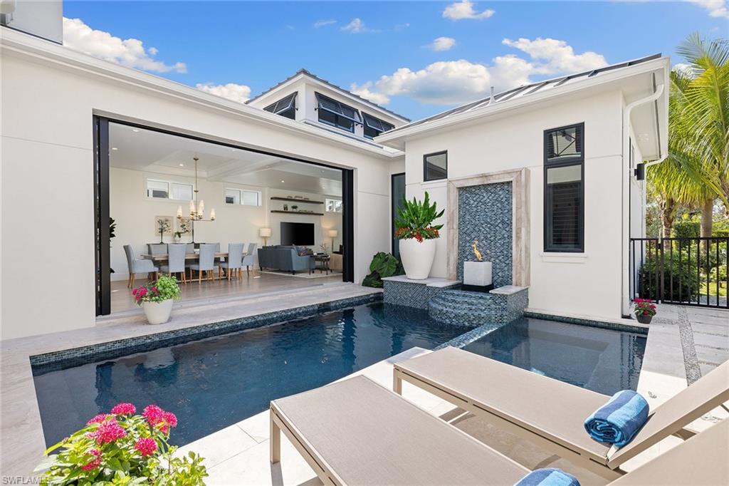 OLDE NAPLES - Residential