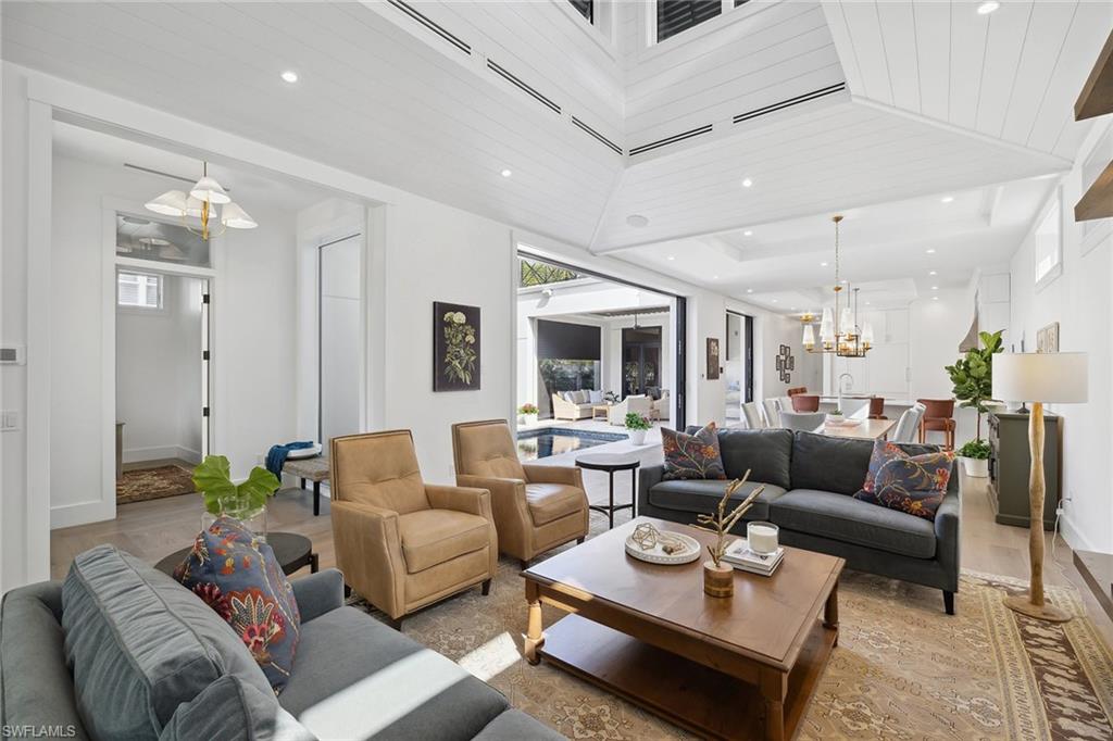 OLDE NAPLES - Residential