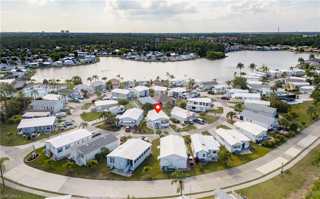 CORKSCREW WOODLANDS - Residential