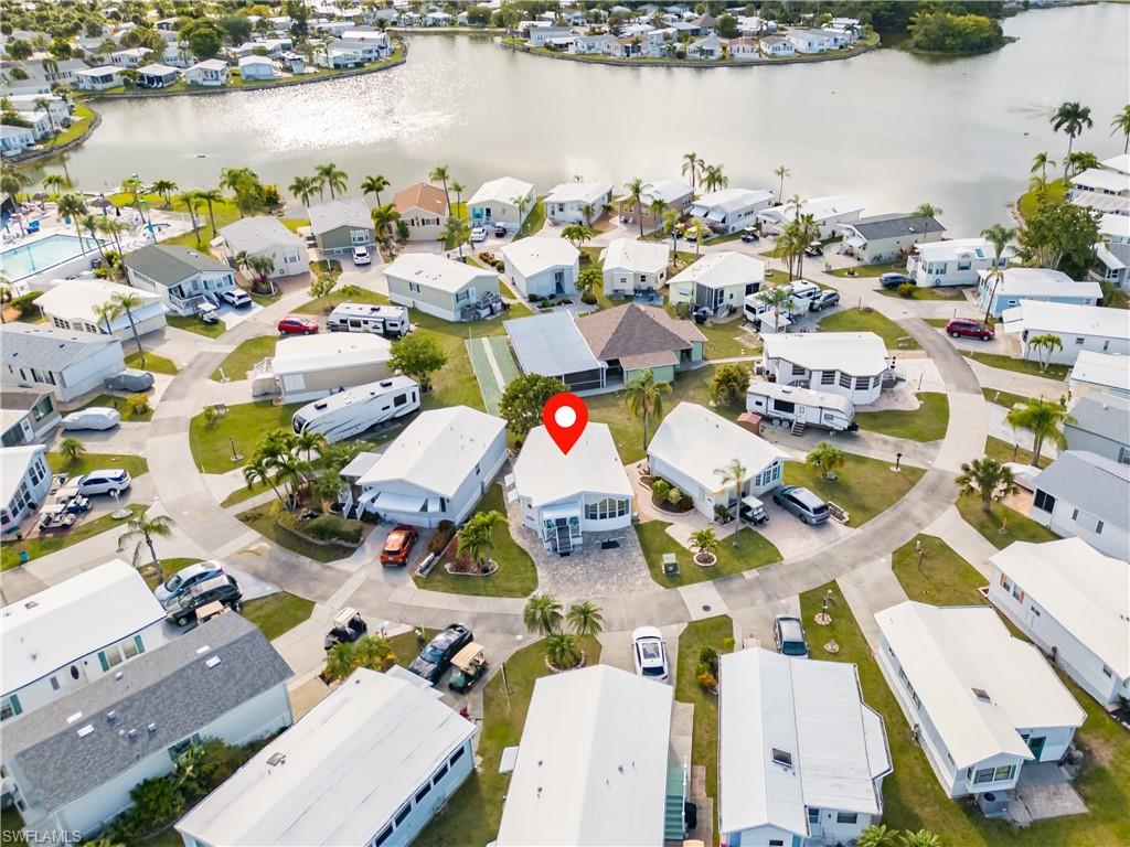 CORKSCREW WOODLANDS - Residential