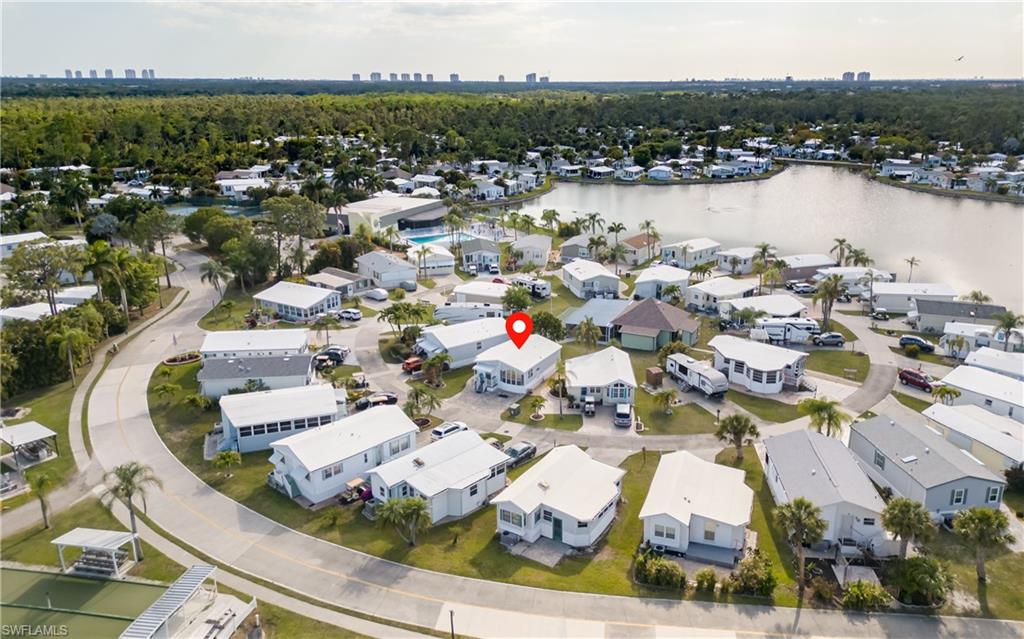 CORKSCREW WOODLANDS - Residential