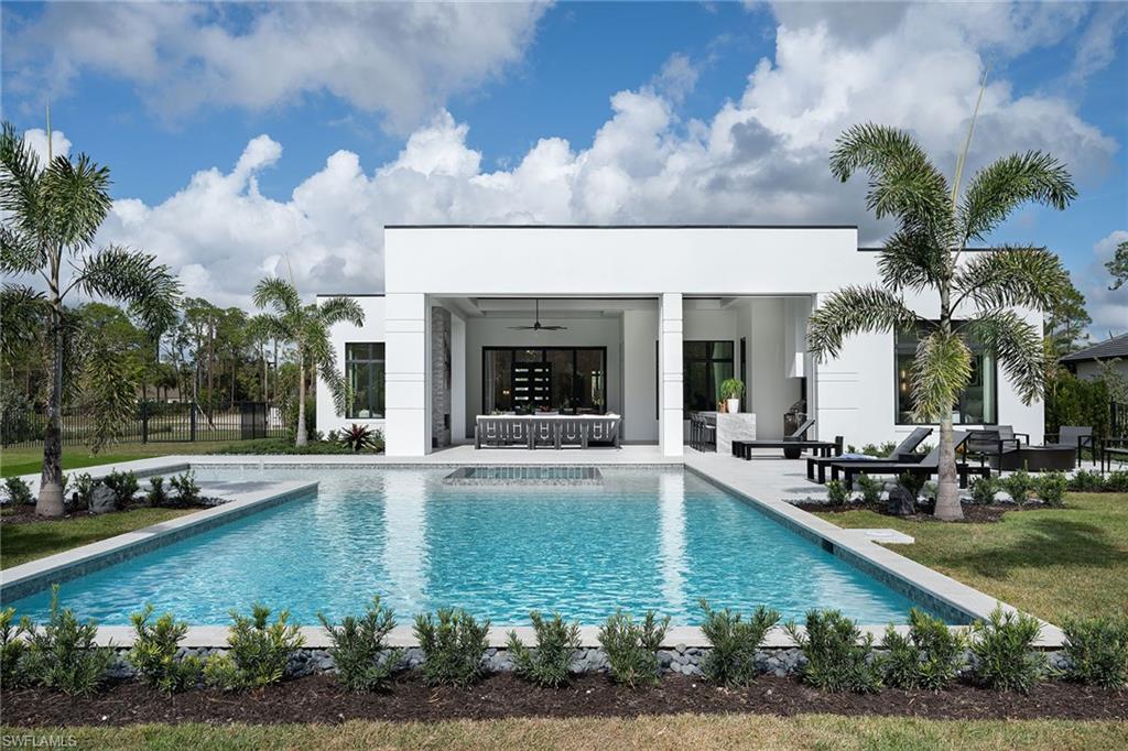 SILVER OAK NAPLES - Residential
