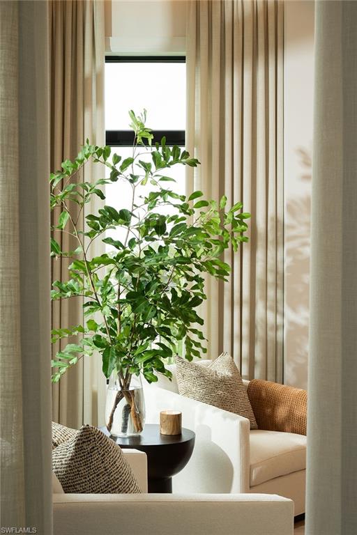 SILVER OAK NAPLES - Residential