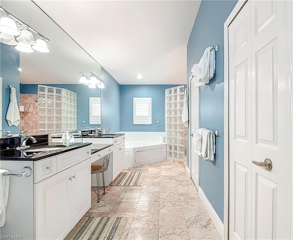 MCPHIE PARK - Residential