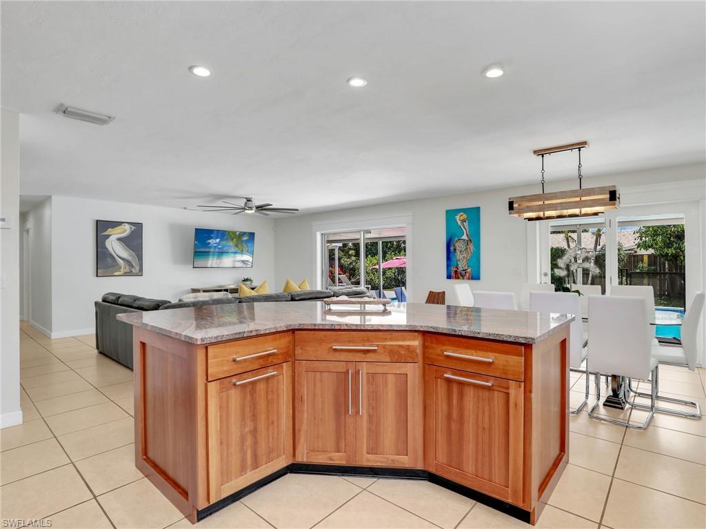 WESTLAKE - Residential