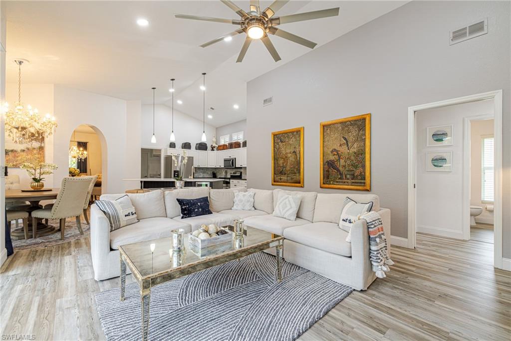 BRIARWOOD - Residential