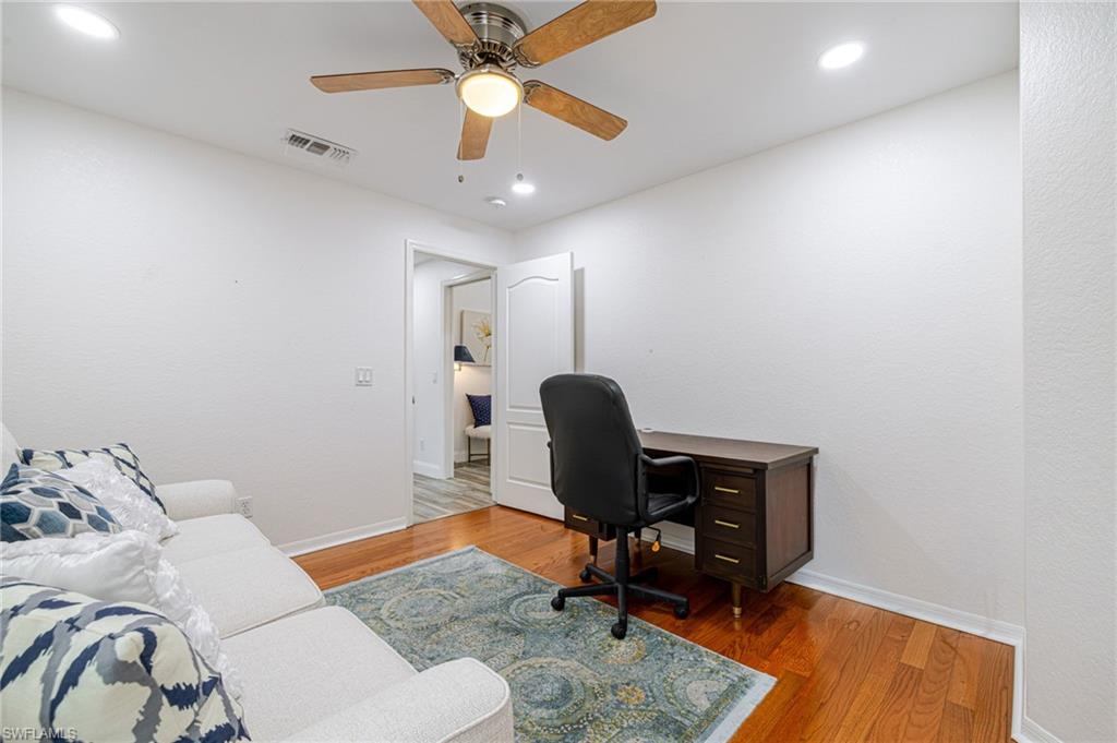 BRIARWOOD - Residential