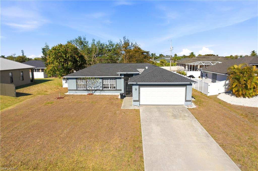 CAPE CORAL - Residential