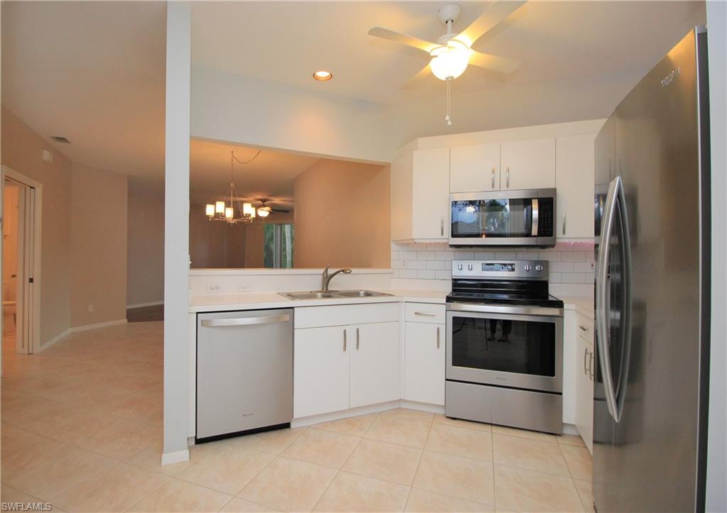 FIELDSTONE VILLAGE - Residential