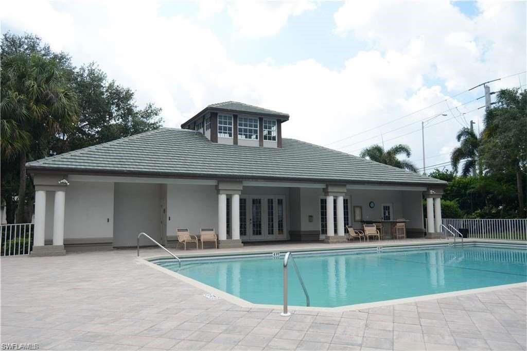 FIELDSTONE VILLAGE - Residential