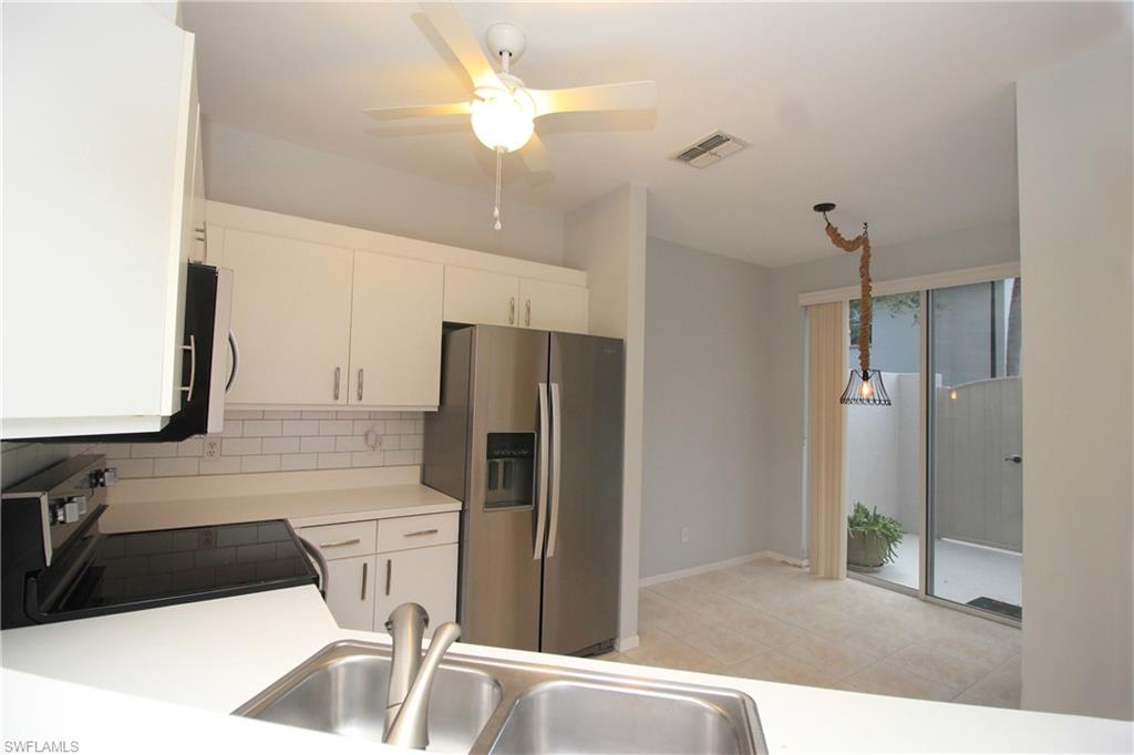 FIELDSTONE VILLAGE - Residential