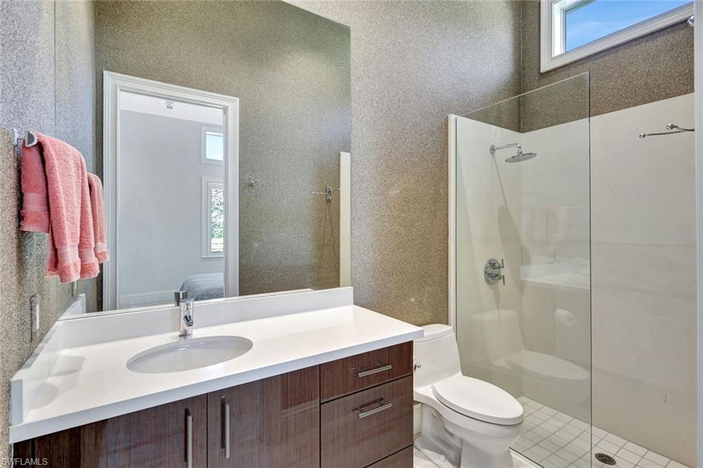 PARK SHORE - Residential