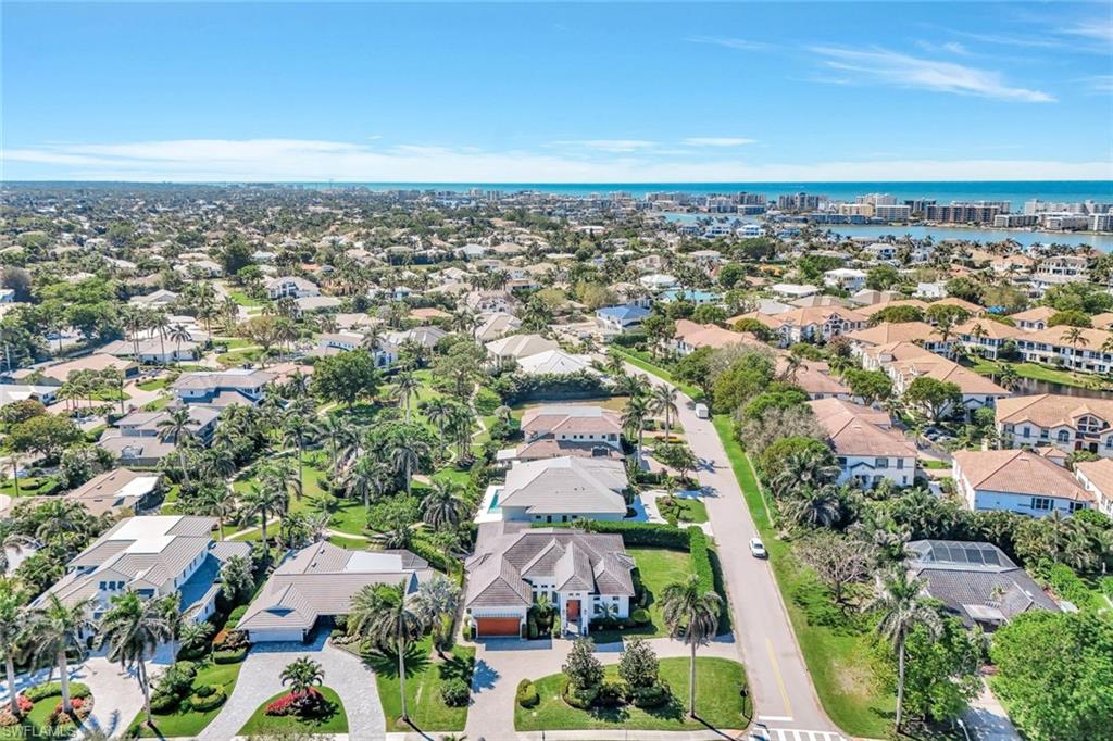 PARK SHORE - Residential