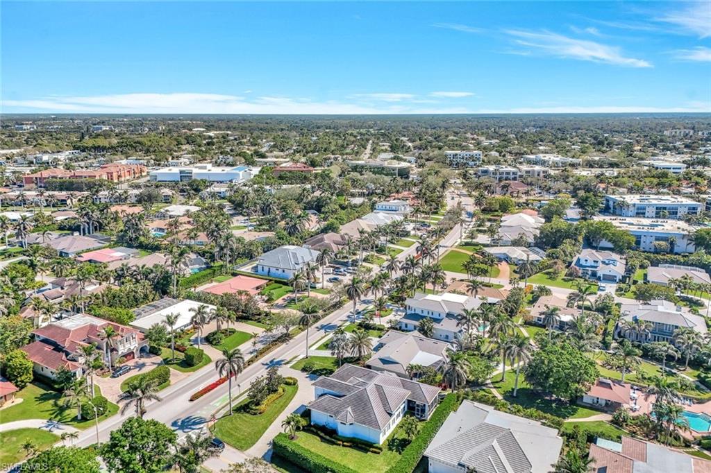 PARK SHORE - Residential